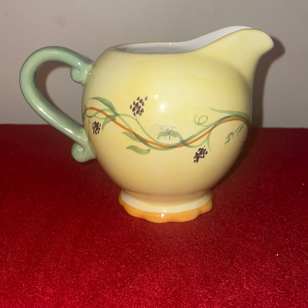 Pistoulet Creamer